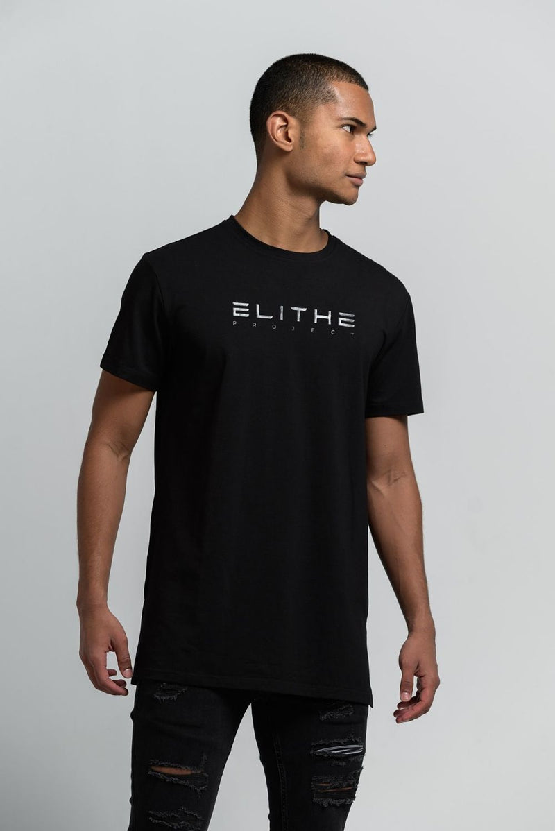 Camiseta Elongated Black Logo